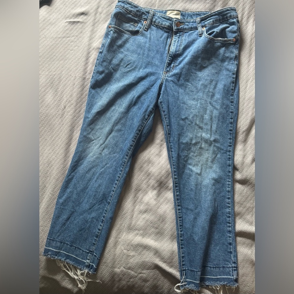 Universal Thread Distressed Blue Boyfriend Jeans